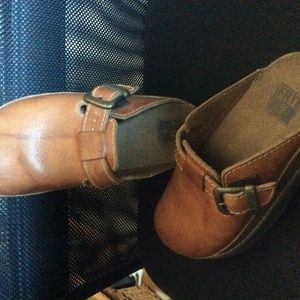 Frye | Tusket Clogs Brown Leather Size 8